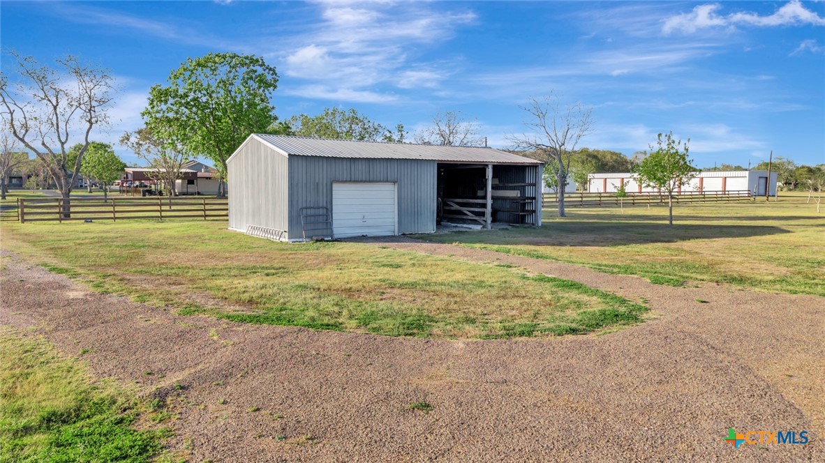 293 County Road 406 Property Photo 44