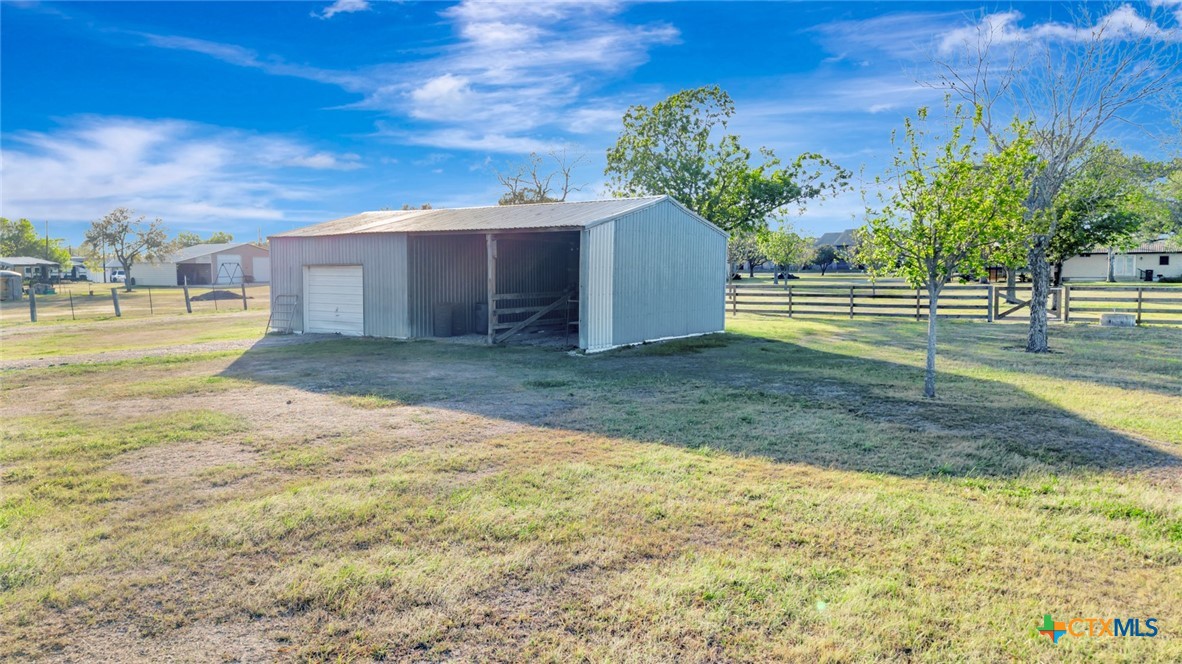 293 County Road 406 Property Photo 45