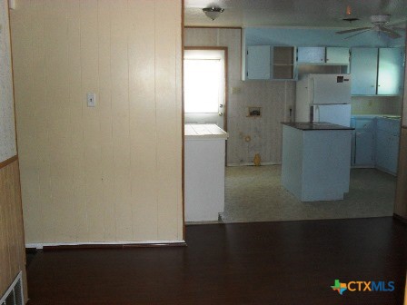 910 San Antonio Street Property Photo 4