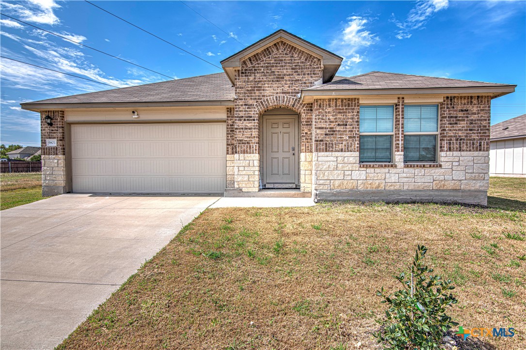 9801 Kensley Rose Drive Property Photo 1