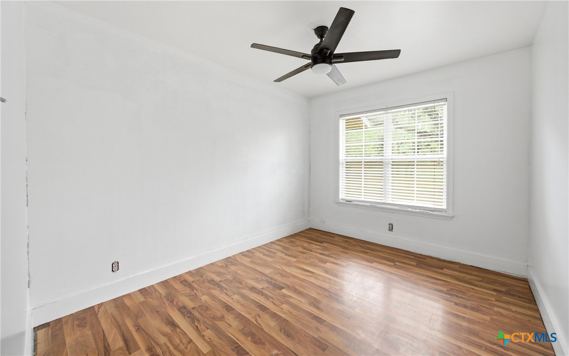 2597 Danforth Property Photo 6