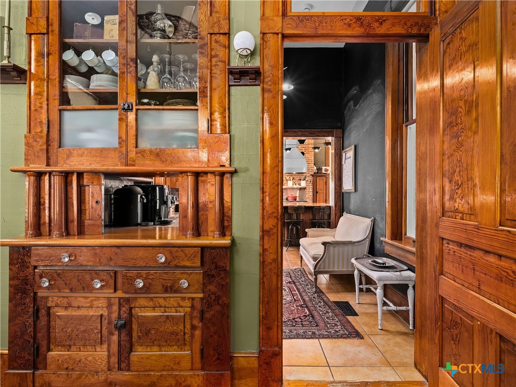 372 Magazine Avenue Property Photo 14