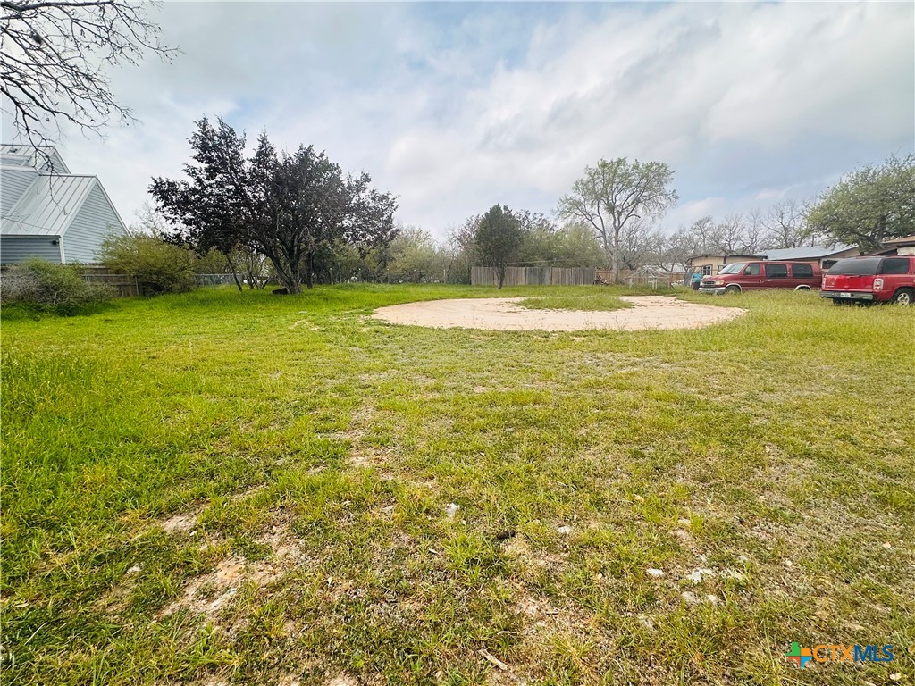 460 Peace Avenue Property Photo 2