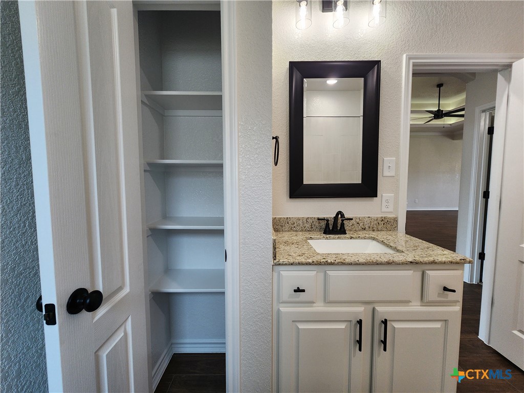 718 Golden Eagle Drive Property Photo 21
