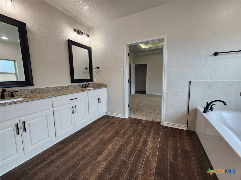 718 Golden Eagle Drive Property Photo 39