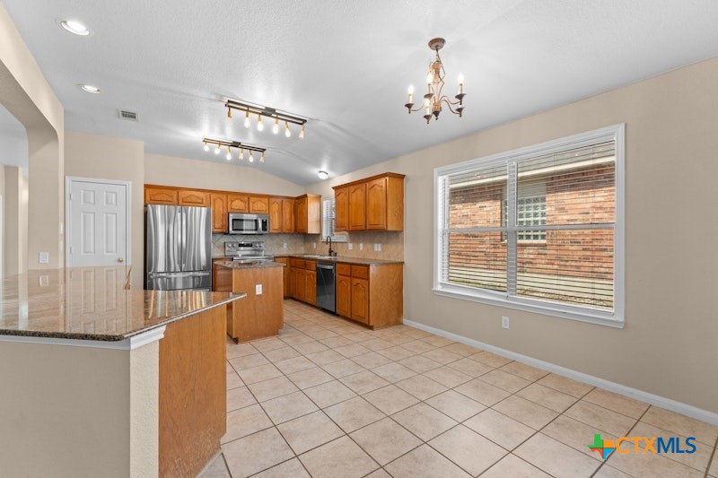 713 Bighorn Drive Property Photo 9