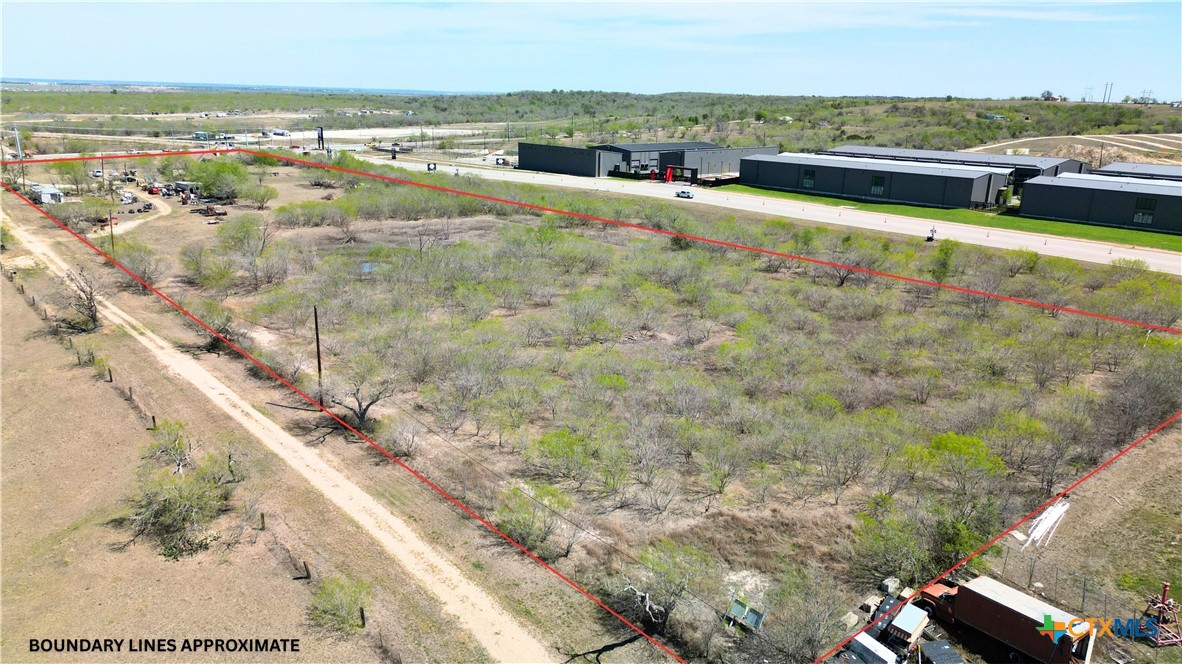 7710 Elroy Road Property Photo 4