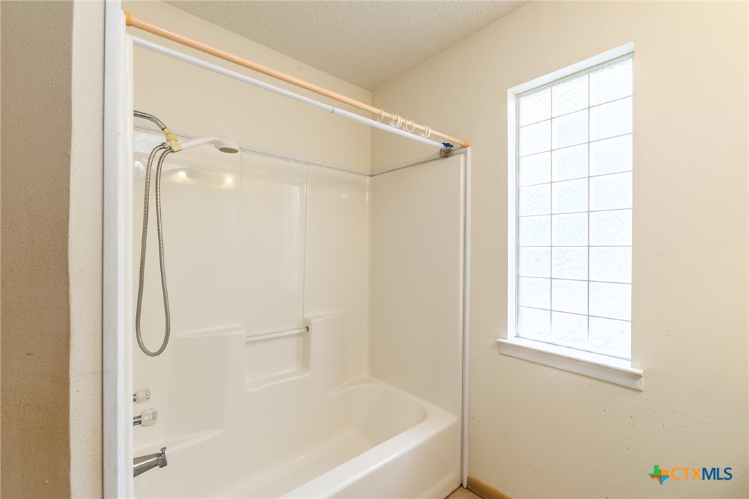 806 Saint Michael Street Property Photo 16