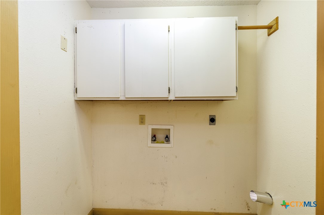 806 Saint Michael Street Property Photo 17