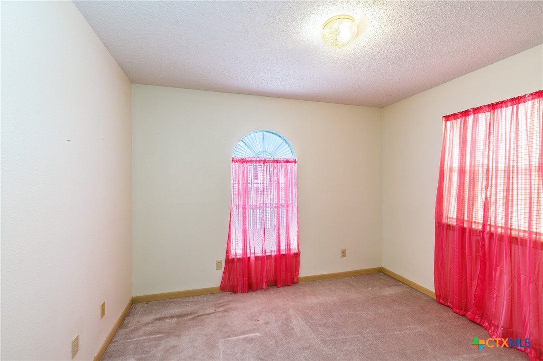 806 Saint Michael Street Property Photo 18