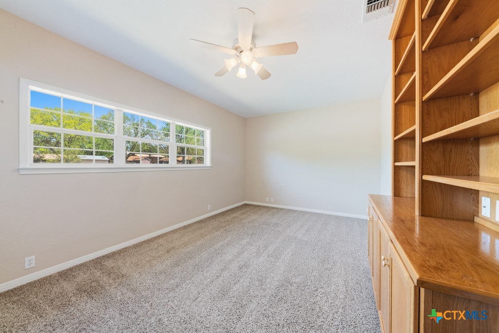2592 Edgegrove Property Photo 22