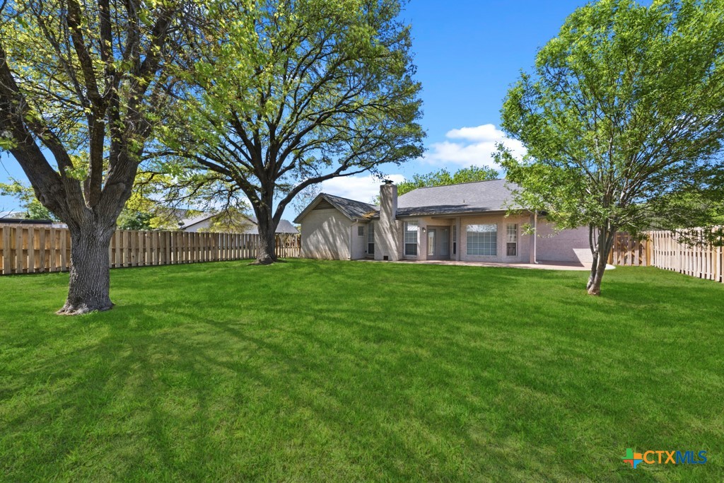 2592 Edgegrove Property Photo 27