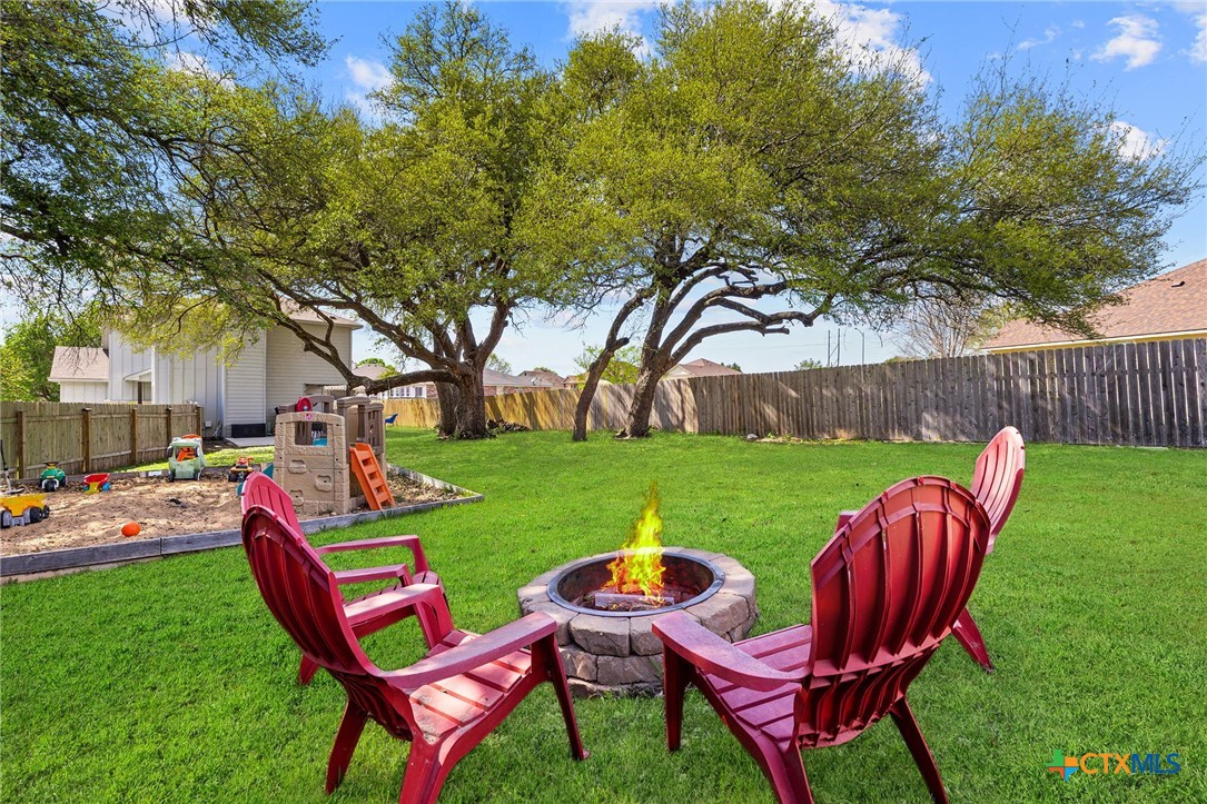104 Carmen Cove Property Photo 32