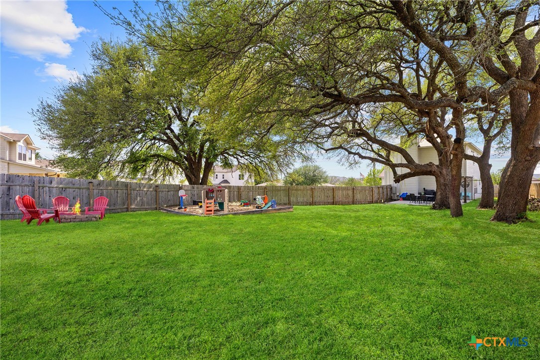 104 Carmen Cove Property Photo 33