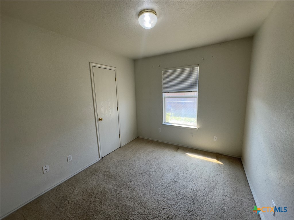 2807 Alma Drive A Property Photo 6