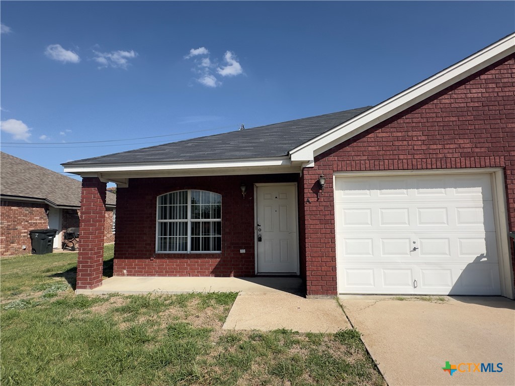 3900 Hitchrock Drive A Property Photo 1