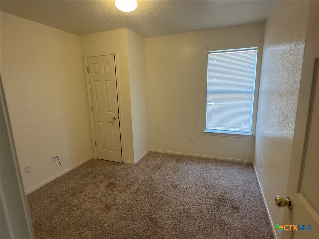 3900 Hitchrock Drive A Property Photo 4