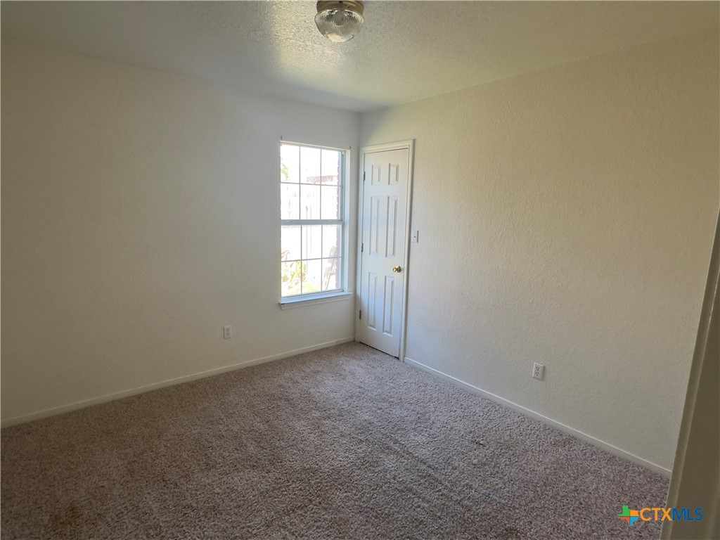 3900 Hitchrock Drive A Property Photo 7