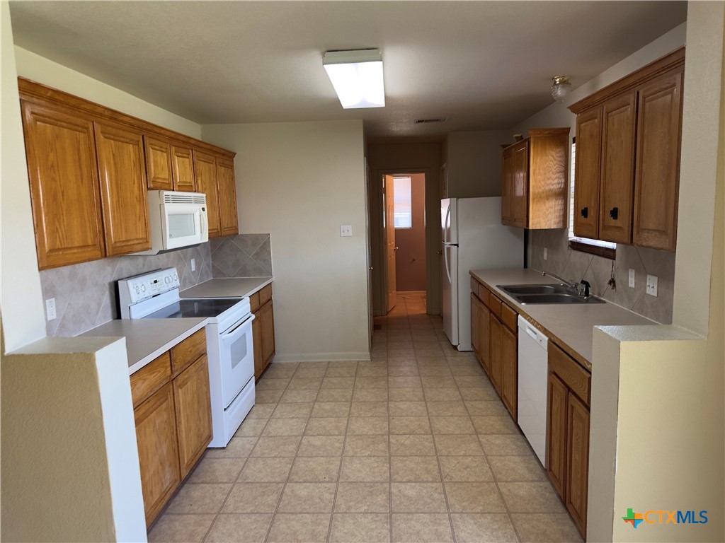 5614 Orts Drive Property Photo 4