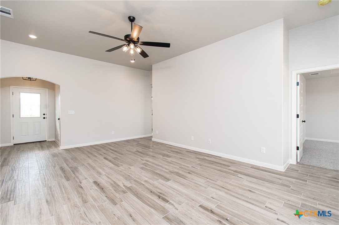 3111 Atascosa Drive Property Photo 5