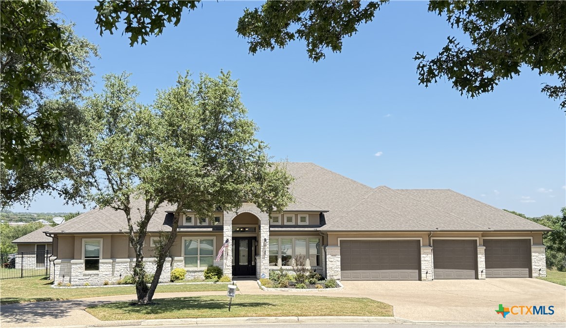 4013 Turning Leaf Drive Property Photo 2