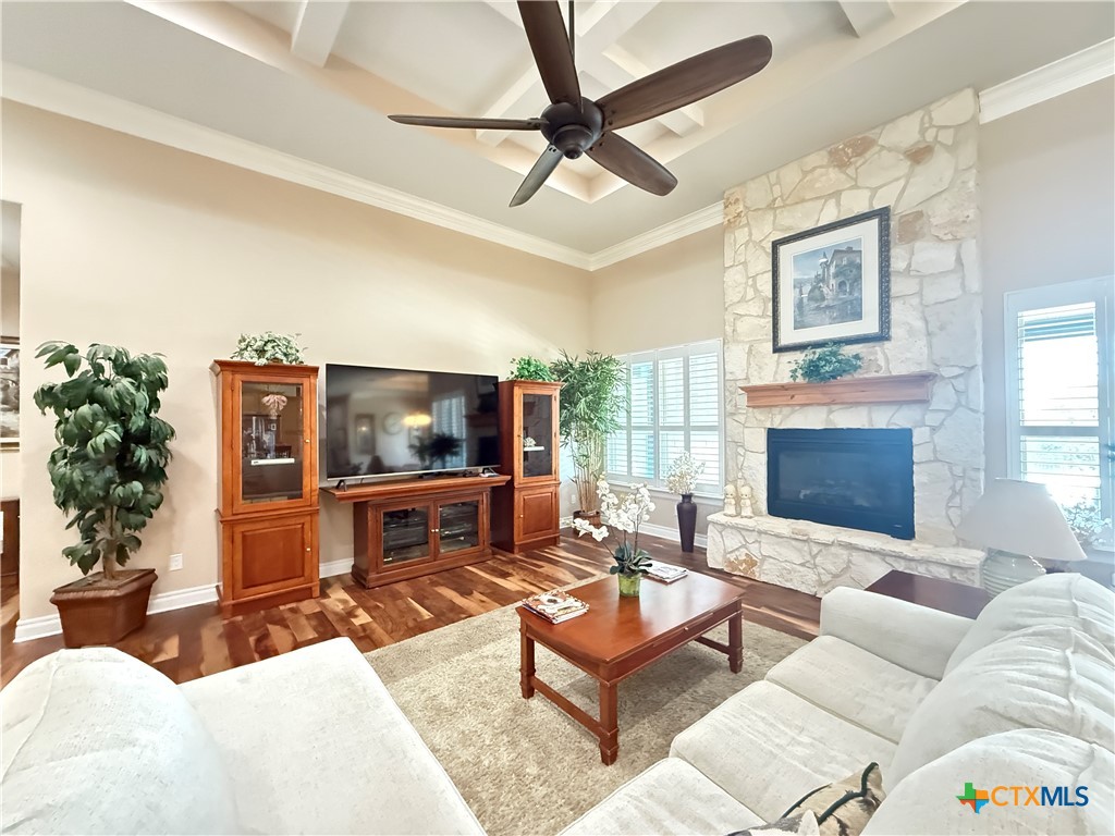 4013 Turning Leaf Drive Property Photo 8
