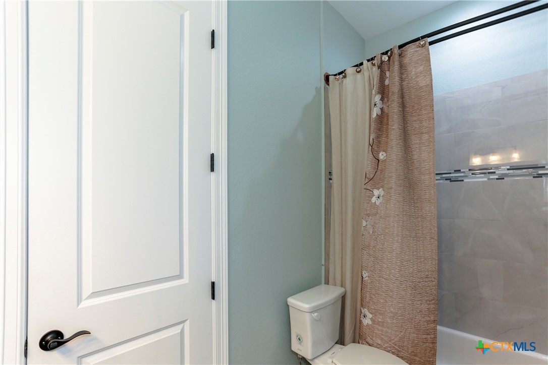 4013 Turning Leaf Drive Property Photo 19