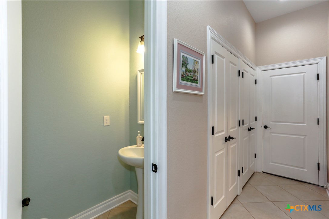 4013 Turning Leaf Drive Property Photo 28