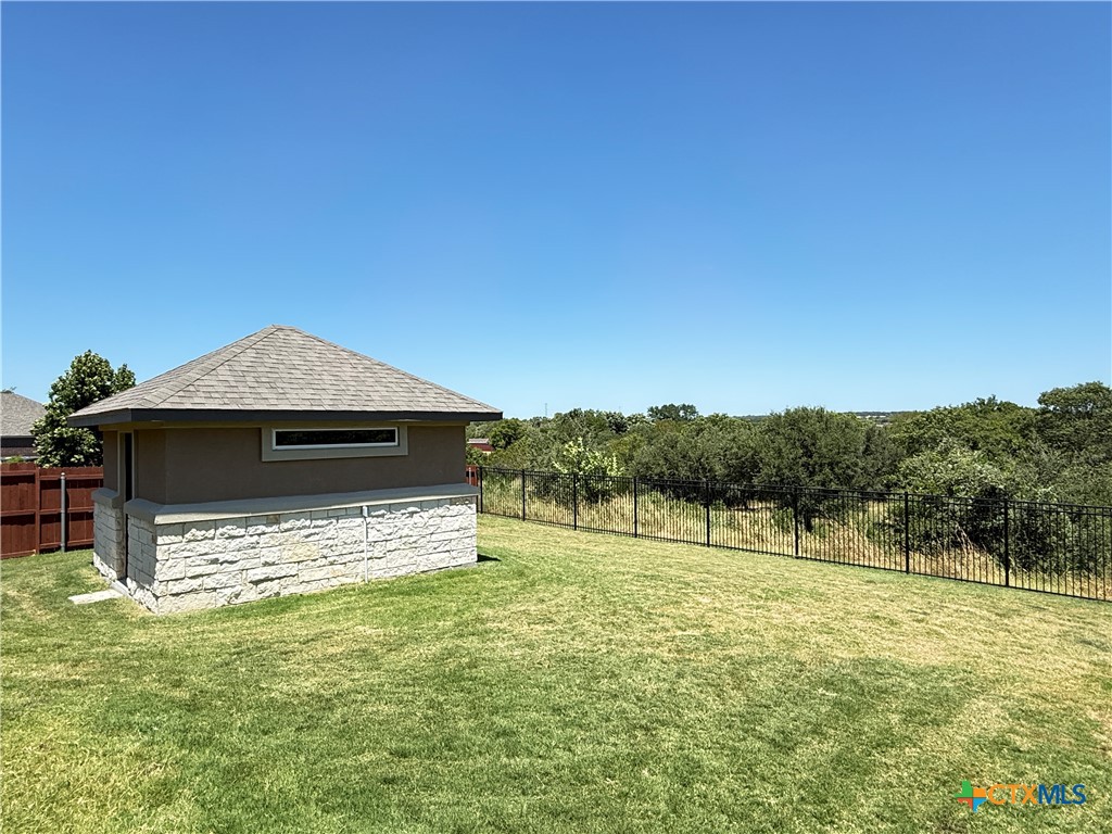 4013 Turning Leaf Drive Property Photo 44