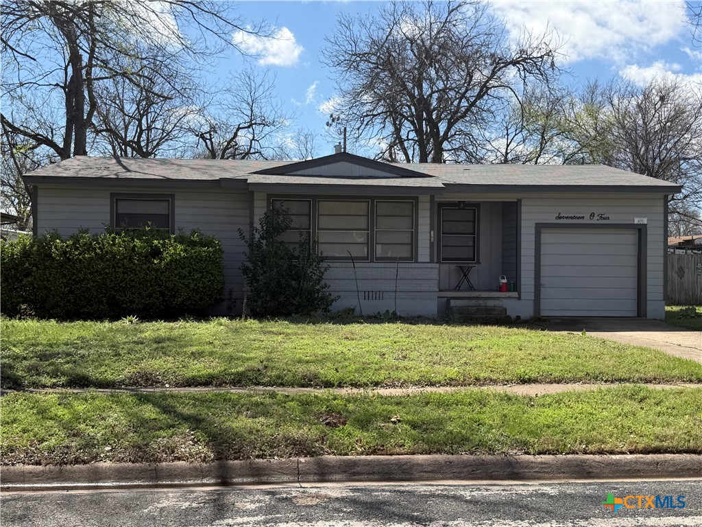 1704 Smith Drive Property Photo 1