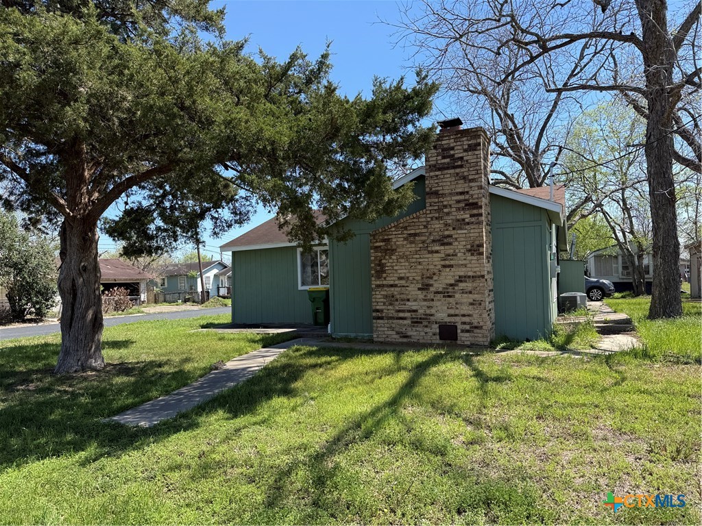 2411 Mumphord Street Property Photo 1