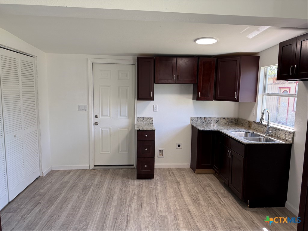 2411 Mumphord Street Property Photo 3
