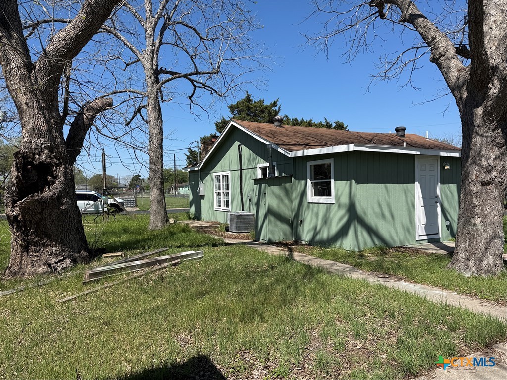 2411 Mumphord Street Property Photo 14