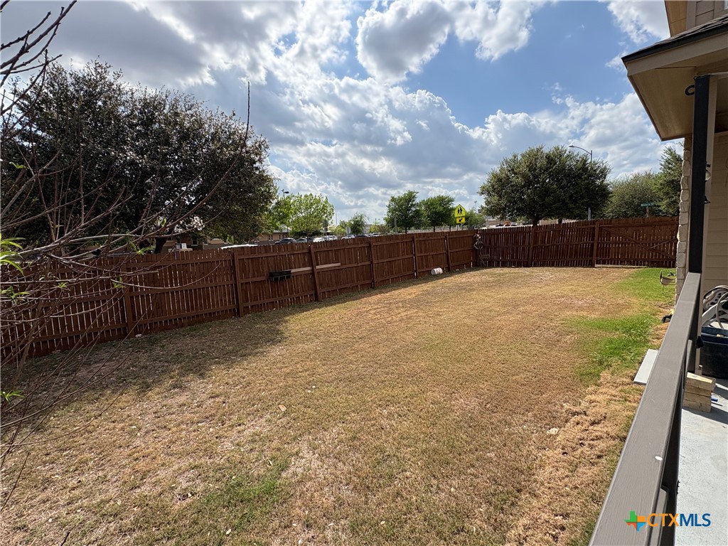 102 Wisteria Way Property Photo 6