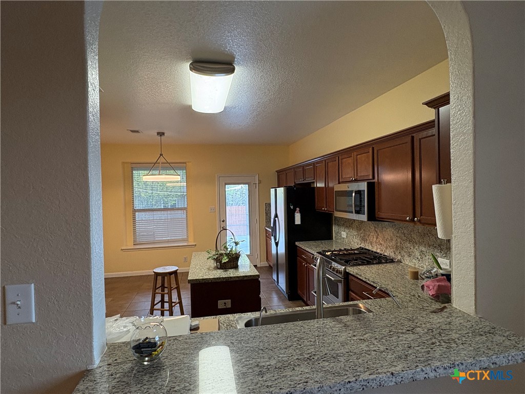 102 Wisteria Way Property Photo 8