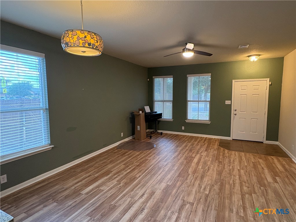 102 Wisteria Way Property Photo 9