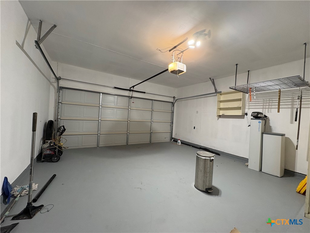 102 Wisteria Way Property Photo 12