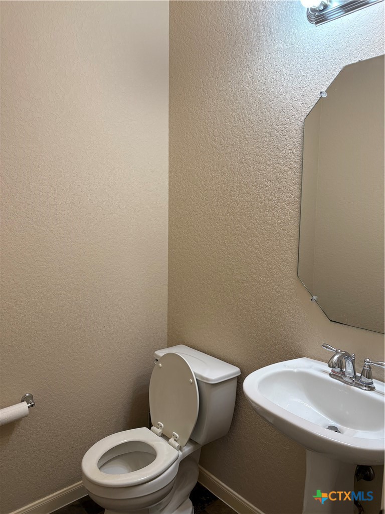 102 Wisteria Way Property Photo 15
