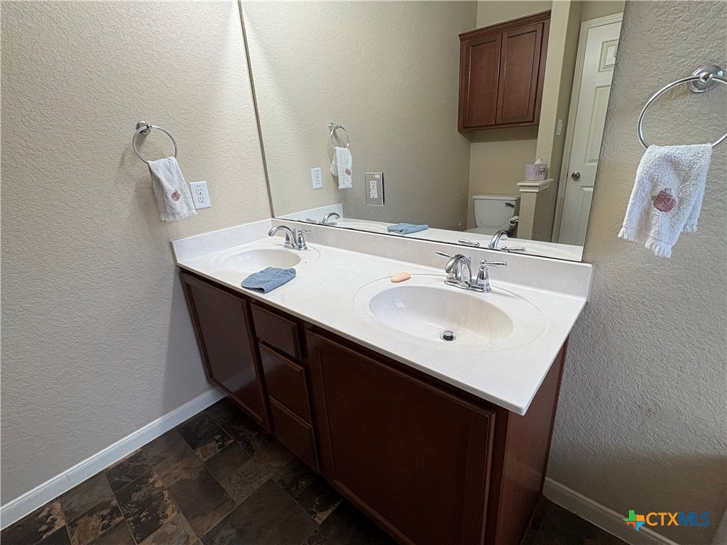 102 Wisteria Way Property Photo 19