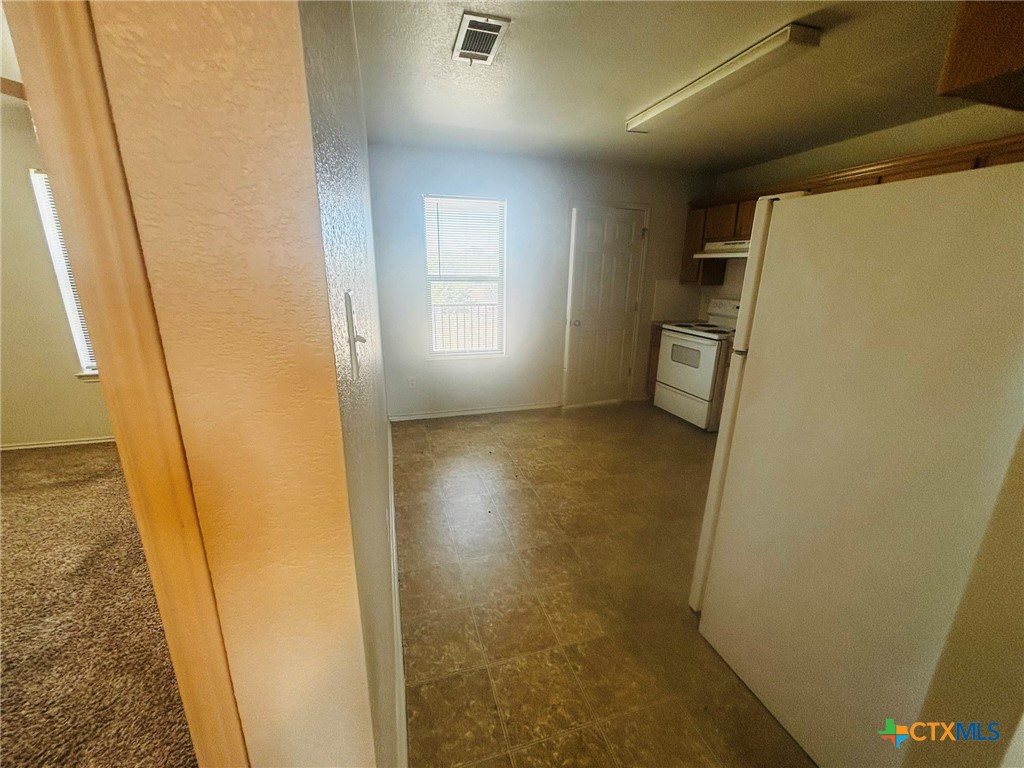 503 Bermuda C Property Photo 4