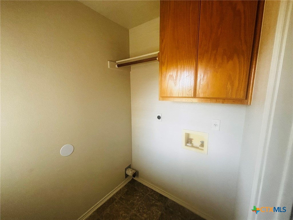 503 Bermuda C Property Photo 6