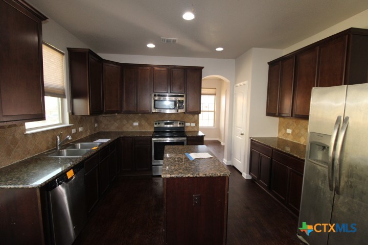 1209 Jester Court Property Photo 5