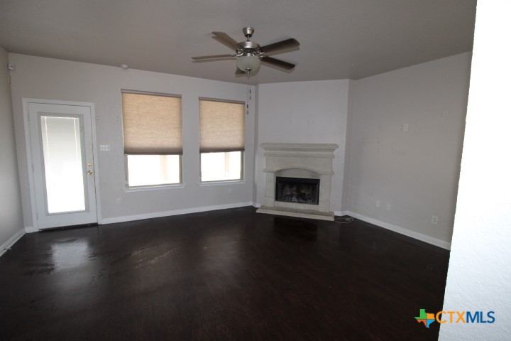 1209 Jester Court Property Photo 6