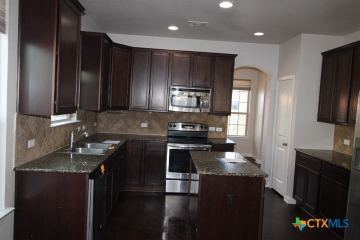 1209 Jester Court Property Photo 13