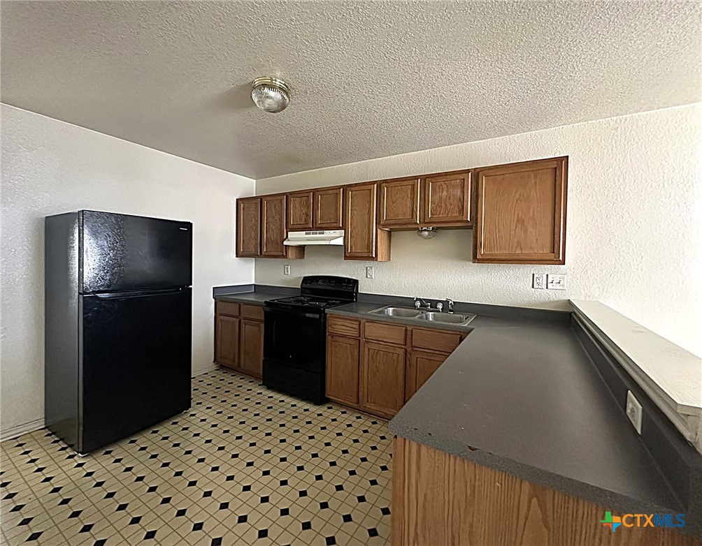 2801 Cantabrian Drive D Property Photo 4