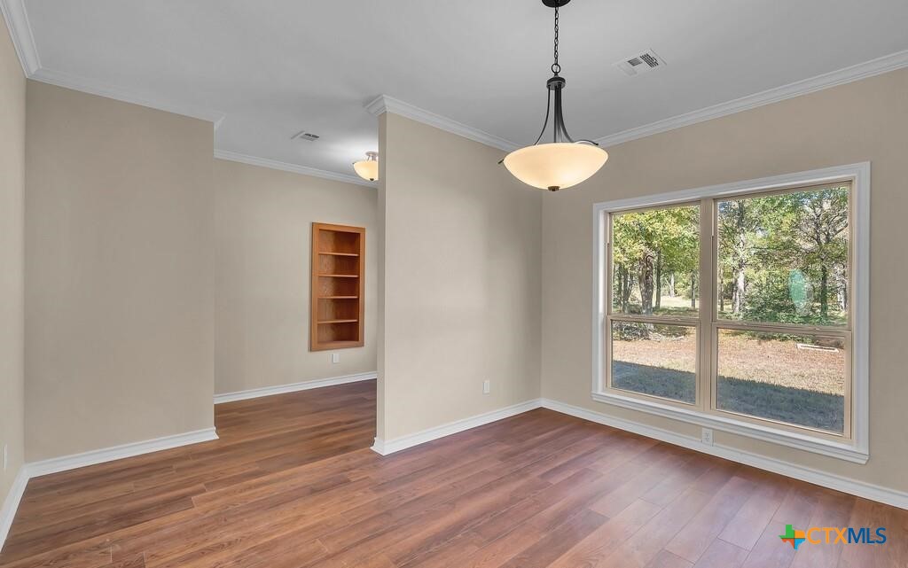 556 Wildwood Trail Property Photo 6