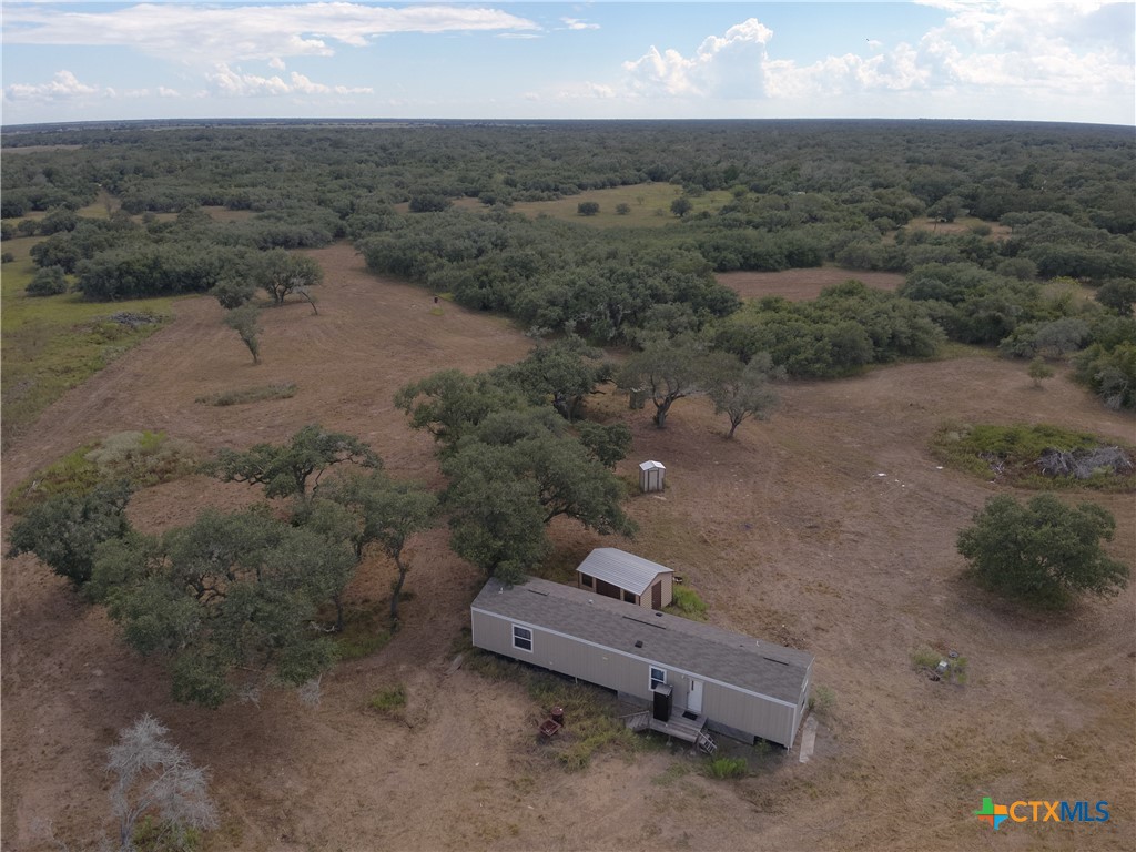 737 Private Road 1065 Property Photo 10