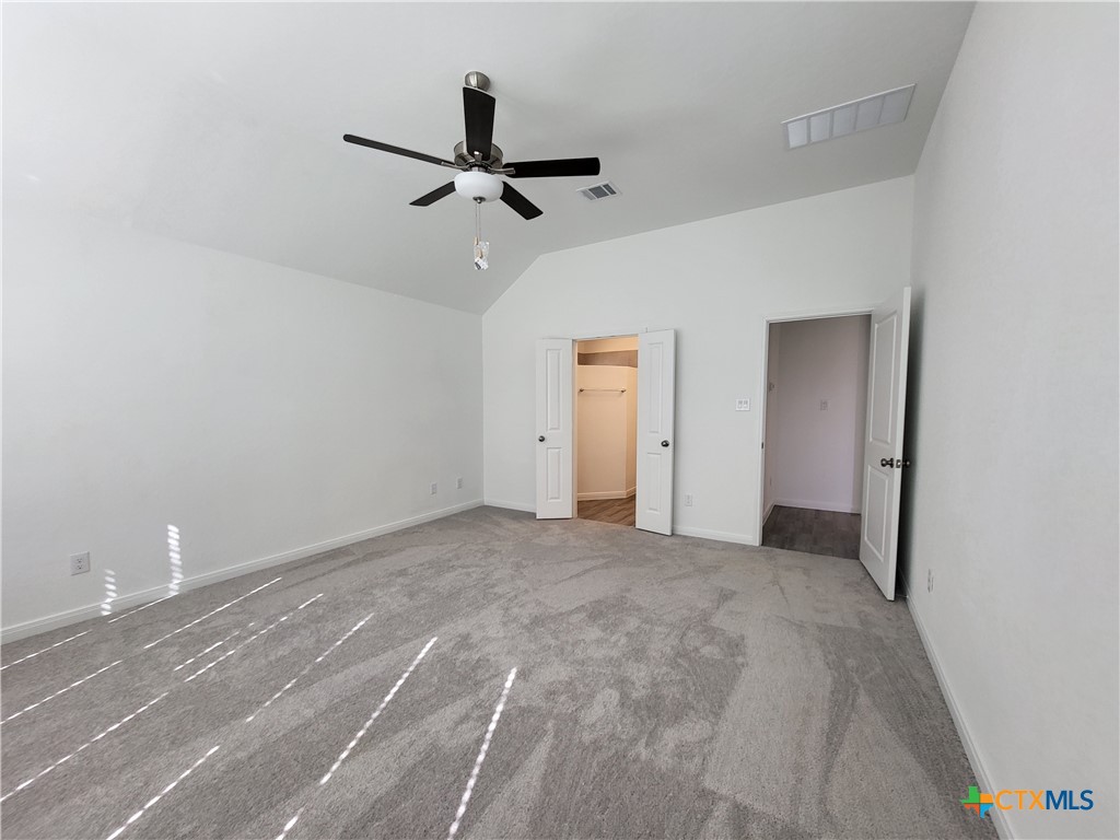 1233 Fox Wing Way Property Photo 18