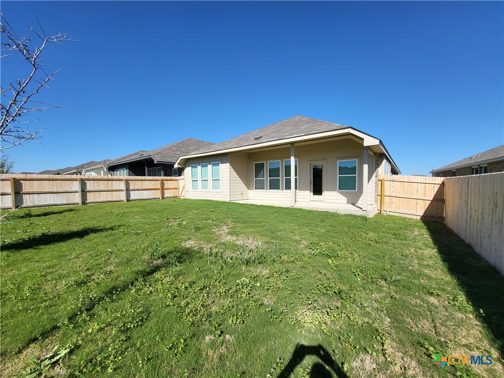 1233 Fox Wing Way Property Photo 25