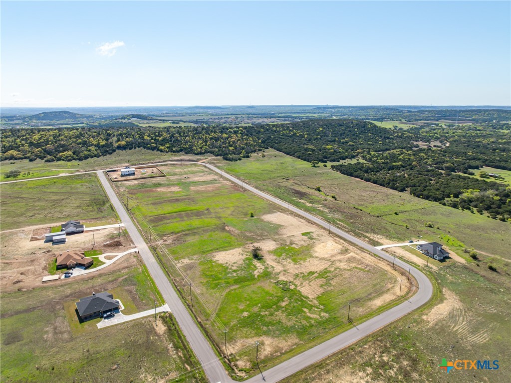 1202 Hadley Lane Property Photo 1